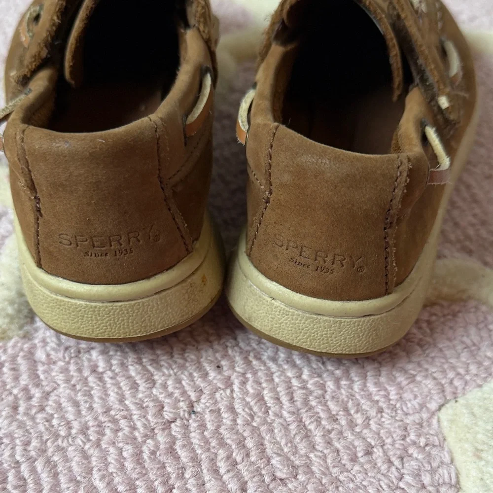 Sperry Kids Tan topsiders